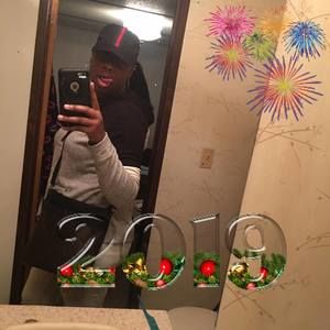 Meet your Posher, Tabitha